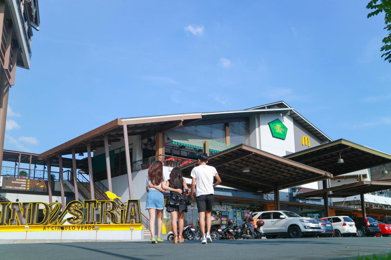 The Cirque Serviced Residences Quezon City Exterior foto